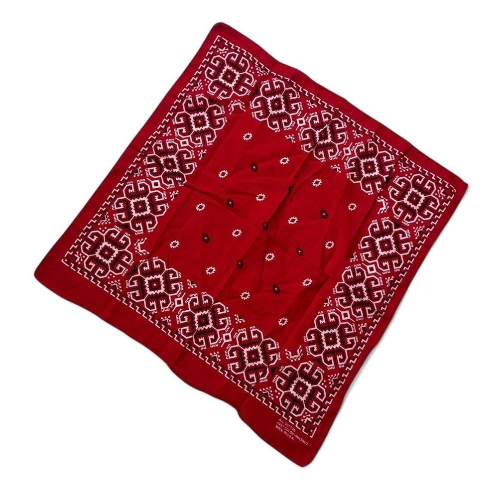 Fast Color Vintage made in USA 100% Cotton Red Paisley Floral Bandana RN 13960
